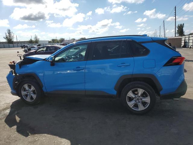 Photo 2 from auction – 2021 TOYOTA RAV4 XLE with VIN 2T3W1RFV4MC088181