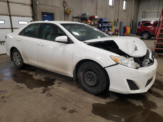 Photo 4 from auction – 2014 TOYOTA CAMRY L with VIN 4T4BF1FK4ER442898