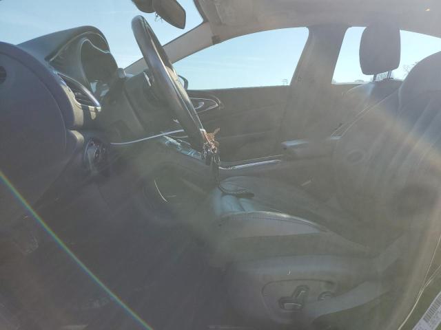 Photo 7 from auction – 2015 CHRYSLER 200 C with VIN 1C3CCCCG4FN683206