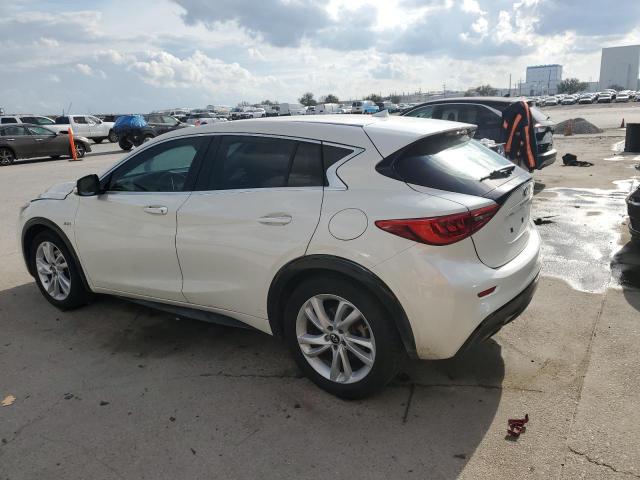 Photo 2 from auction – 2018 INFINITI QX30 BASE with VIN SJKCH5CP7JA044064