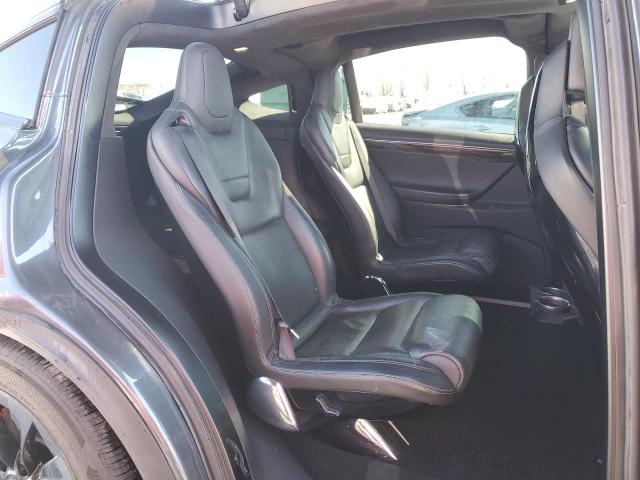 Photo 11 from auction – 2016 TESLA MODEL X with VIN 5YJXCBE43GF000406
