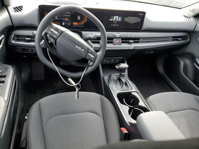 Zdjęcie 8 z aukcji – 2025 KIA K4 LX z VIN 3KPFT4DE2SE050424