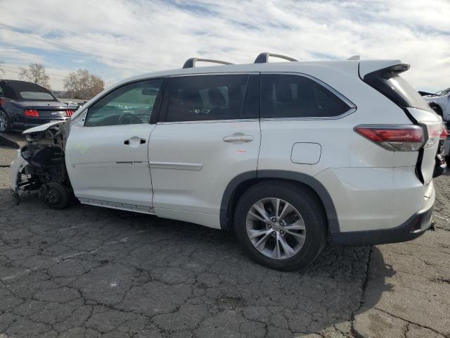 Photo 2 from auction – 2015 TOYOTA HIGHLANDER with VIN 5TDZKRFH2FS077882