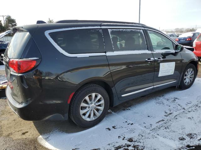 Photo 3 from auction – 2017 CHRYSLER PACIFICA T with VIN 2C4RC1BG9HR539443