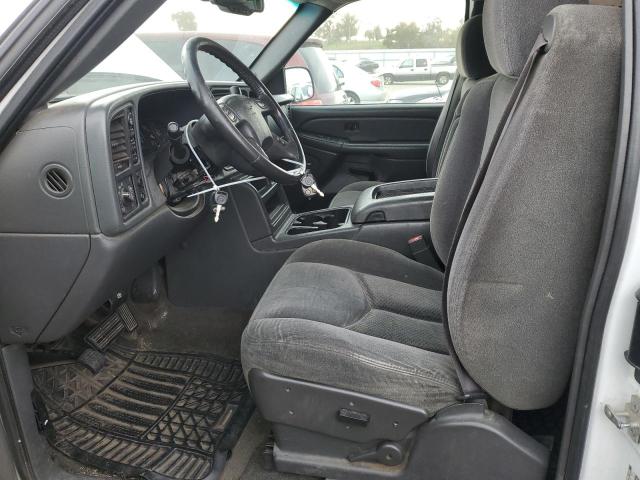Photo 7 from auction – 2005 CHEVROLET SILVERADO with VIN 1GCEK19B65E115643