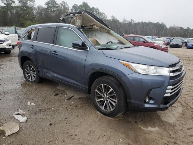 صورة رقم 4 من المزاد - 2018 TOYOTA HIGHLANDER مع VIN 5TDKZRFH6JS282756