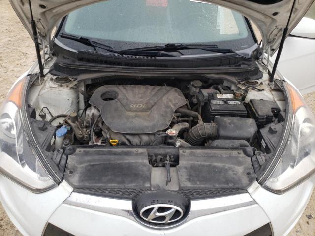 Photo 11 from auction – 2015 HYUNDAI VELOSTER with VIN KMHTC6AD2FU235330