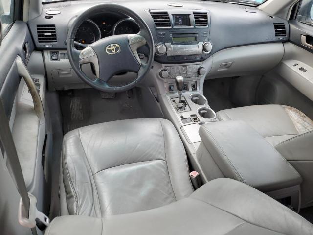 Photo 8 from auction – 2010 TOYOTA HIGHLANDER with VIN 5TDKK3EH8AS013970