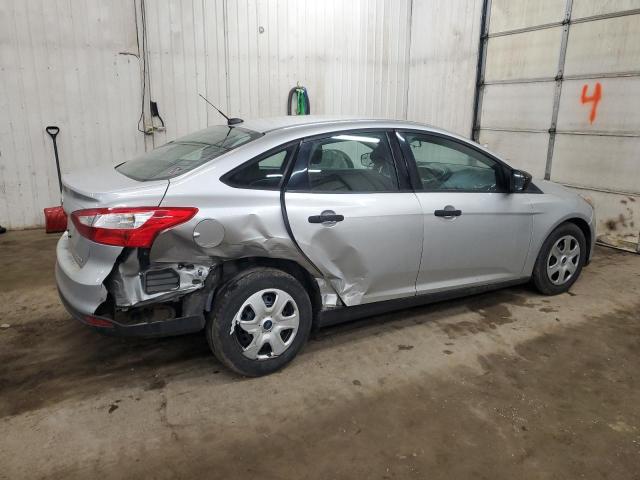 Photo 3 from auction – 2013 FORD FOCUS S with VIN 1FADP3E2XDL334555