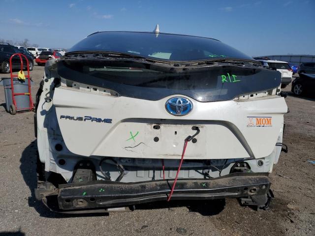 Photo 6 from auction – 2017 TOYOTA PRIUS PRIM with VIN JTDKARFP7H3061113