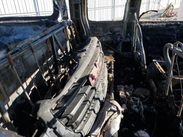 Photo 10 from auction – 2003 GMC SIERRA K25 with VIN 1GTHK29U33E101443