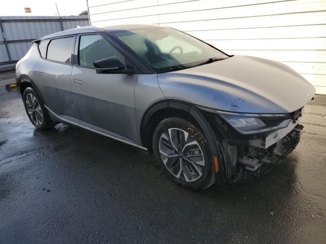 Zdjęcie 4 z aukcji – 2023 KIA EV6 LIGHT z VIN KNDC34LA3P5602789