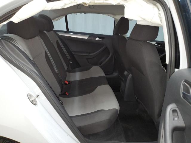 Photo 10 from auction – 2017 VOLKSWAGEN JETTA S with VIN 3VW2B7AJ8HM283532