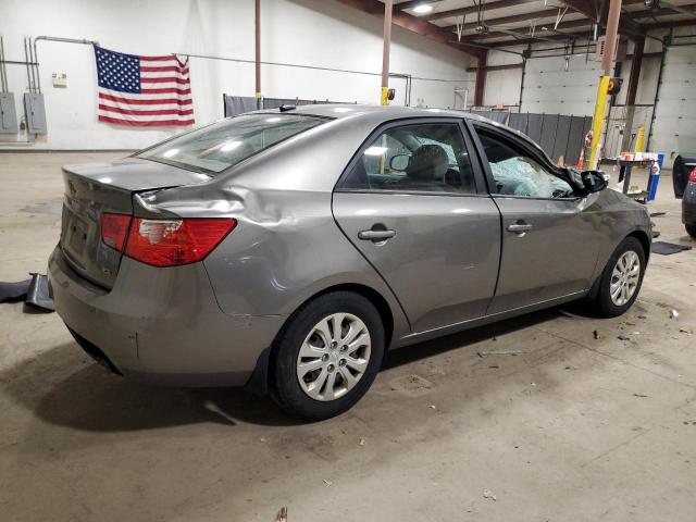 Photo 3 from auction – 2010 KIA FORTE EX with VIN KNAFU4A22A5271178