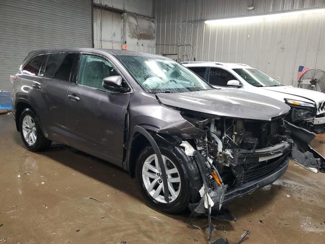 Photo 4 from auction – 2016 TOYOTA HIGHLANDER with VIN 5TDBKRFH2GS291614