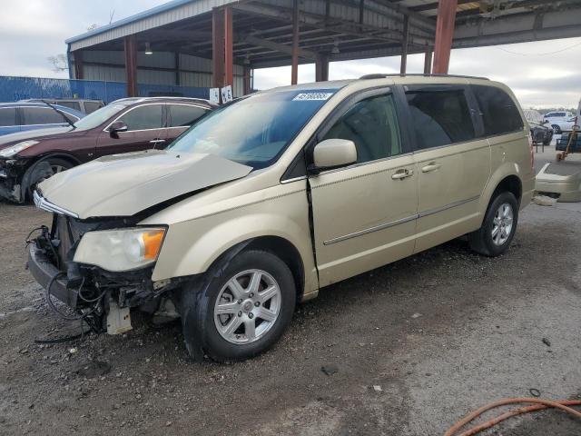 Photo 1 from auction – 2010 CHRYSLER TOWN & COU with VIN 2A4RR5D13AR300405