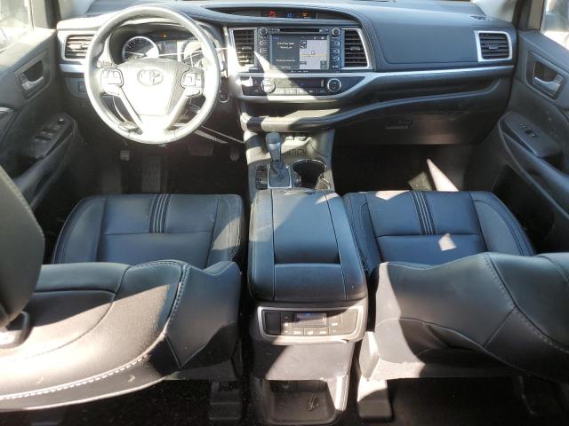 Photo 8 from auction – 2017 TOYOTA HIGHLANDER with VIN 5TDKZRFH6HS516808