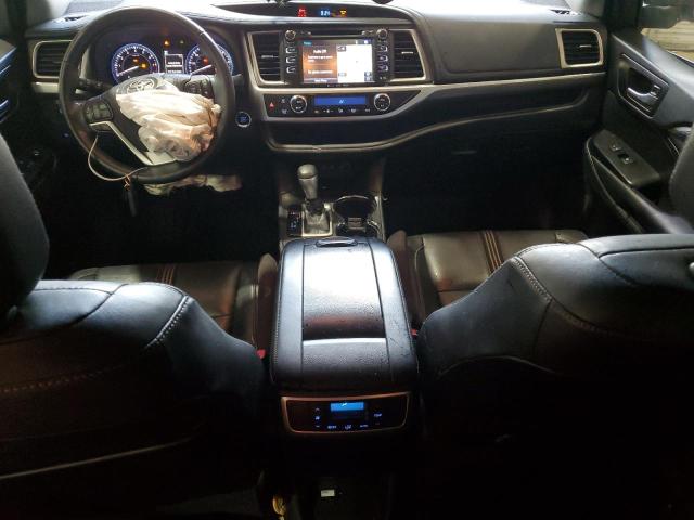 Photo 8 from auction – 2017 TOYOTA HIGHLANDER with VIN 5TDKZRFH3HS517396