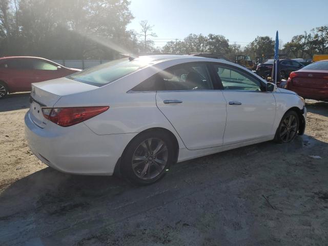 Photo 3 from auction – 2013 HYUNDAI SONATA SE with VIN 5NPEC4ACXDH610297