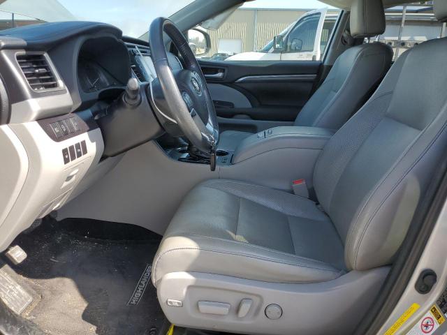 Photo 7 from auction – 2018 TOYOTA HIGHLANDER with VIN 5TDYZRFH3JS281493
