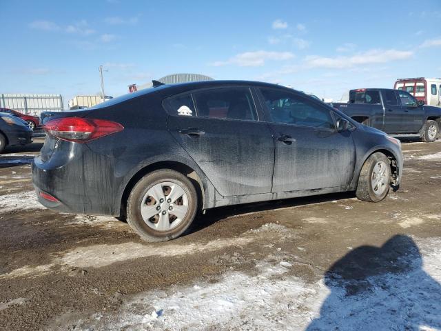 Photo 3 from auction – 2017 KIA FORTE LX with VIN 3KPFK4A7XHE067537