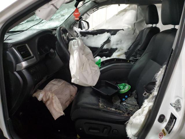Photo 7 from auction – 2018 TOYOTA HIGHLANDER with VIN 5TDJZRFH8JS894016