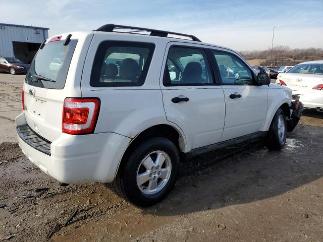 Photo 3 from auction – 2011 FORD ESCAPE XLS with VIN 1FMCU0C78BKB33103