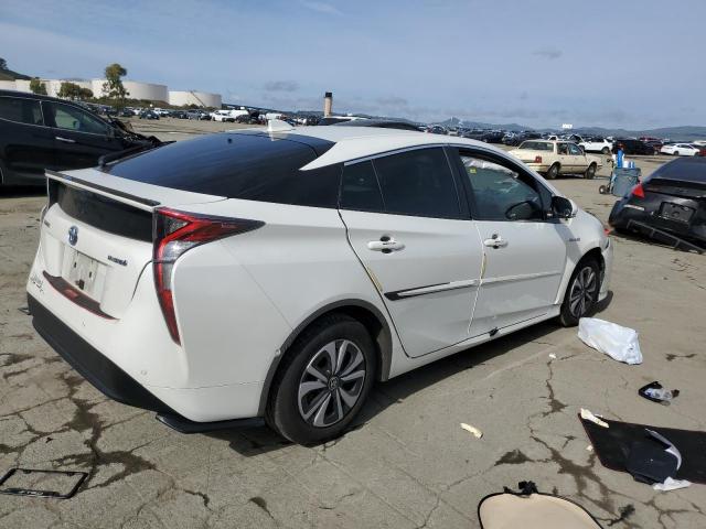 Photo 3 from auction – 2017 TOYOTA PRIUS with VIN JTDKARFU9H3043735