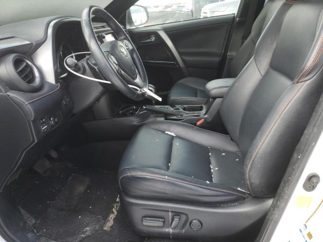 Photo 7 from auction – 2017 TOYOTA RAV4 SE with VIN JTMJFREV6HD206035