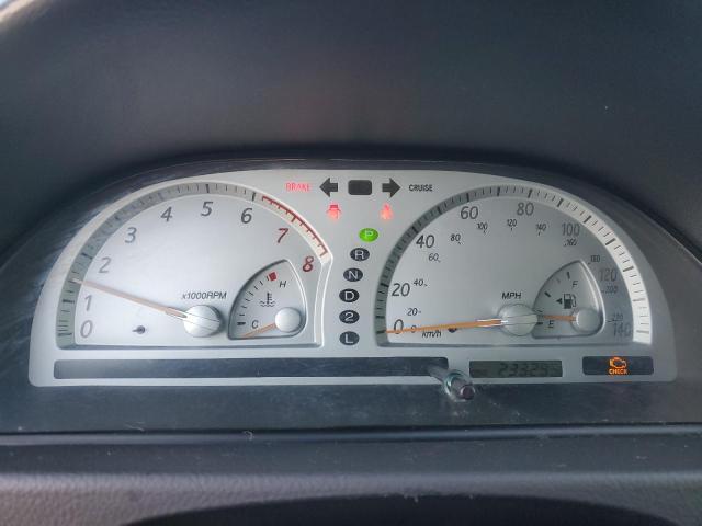 Photo 9 from auction – 2002 TOYOTA CAMRY LE with VIN 4T1BF30KX2U502998
