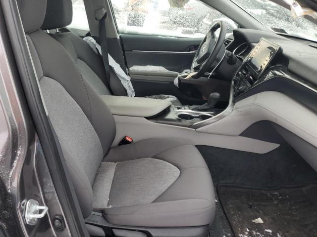 Photo 7 from auction – 2022 TOYOTA CAMRY LE with VIN 4T1C31AK4NU596736