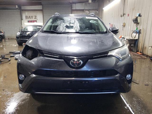 Photo 5 from auction – 2017 TOYOTA RAV4 XLE with VIN JTMRFREV4HD200916