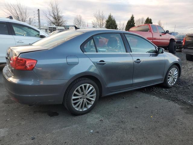 Photo 3 from auction – 2012 VOLKSWAGEN JETTA TDI with VIN 3VW3L7AJ5CM373635