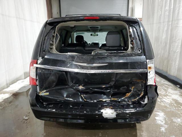 Photo 6 from auction – 2016 CHRYSLER TOWN & COU with VIN 2C4RC1BG6GR173195