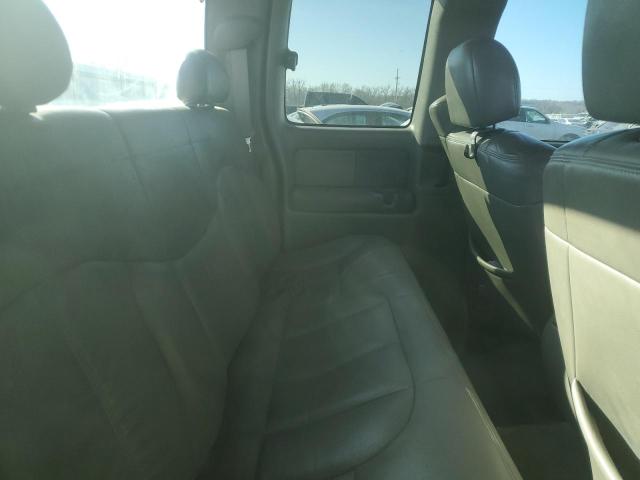 Photo 10 from auction – 2000 CHEVROLET SILVERADO with VIN 1GCEK19T2YE343944