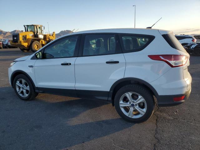 Снимка 2 от търг – 2016 FORD ESCAPE S с VIN 1FMCU0F73GUA39346