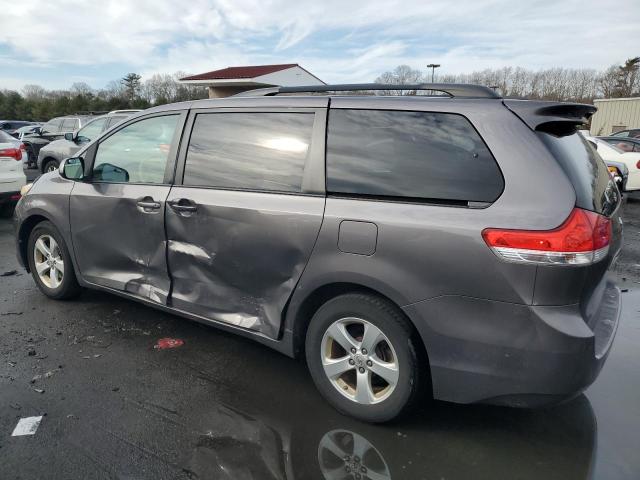 Photo 2 from auction – 2011 TOYOTA SIENNA LE with VIN 5TDKK3DC2BS082046