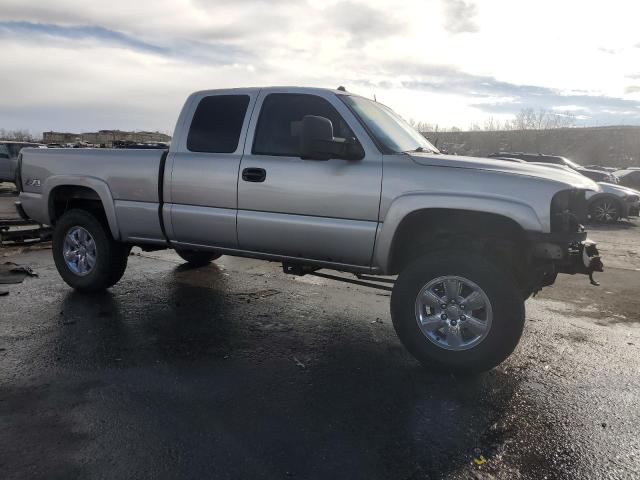 Photo 4 from auction – 2004 GMC NEW SIERRA with VIN 1GTEK19TX4E376829