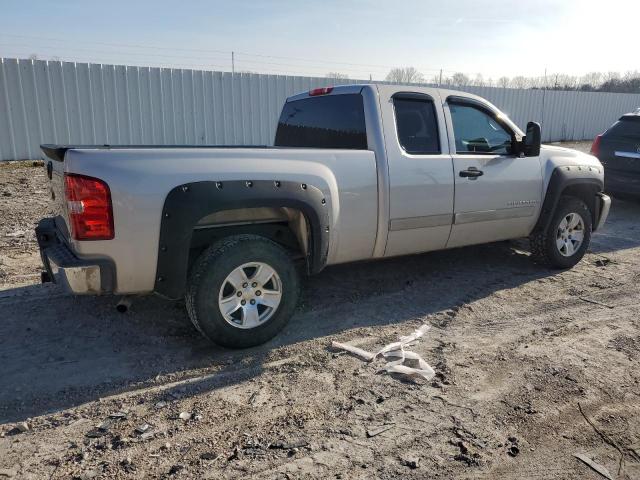 Photo 3 from auction – 2007 CHEVROLET SILVERADO with VIN 2GCEC19J971591295