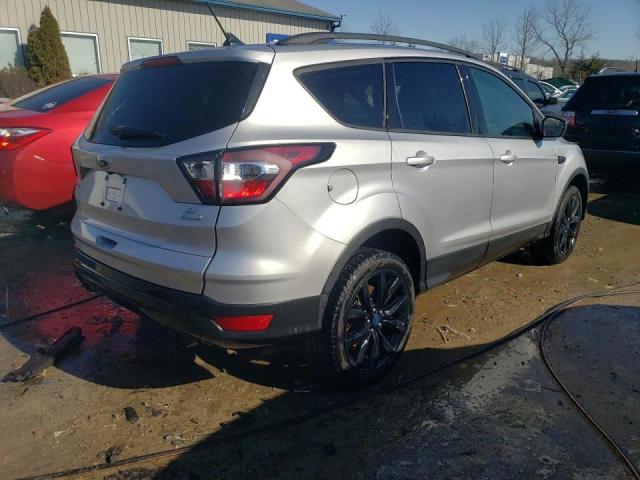 Photo 3 from auction – 2018 FORD ESCAPE SE with VIN 1FMCU0GD9JUA40562