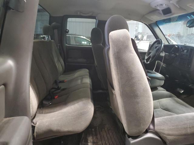 Photo 10 from auction – 2003 CHEVROLET SILVERADO with VIN 1GCHK29183E183790