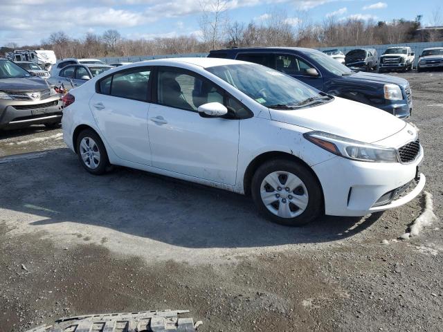 Photo 4 from auction – 2018 KIA FORTE LX with VIN 3KPFL4A72JE272997
