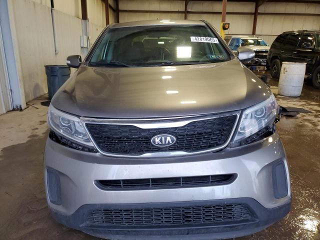 Photo 5 from auction – 2014 KIA SORENTO LX with VIN 5XYKTCA60EG531852