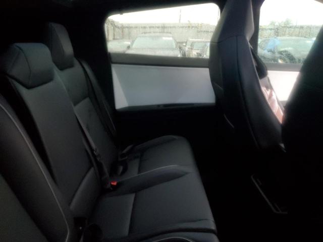 Photo 11 from auction – 2024 TESLA CYBERTRUCK with VIN 7G2CEHED6RA010128