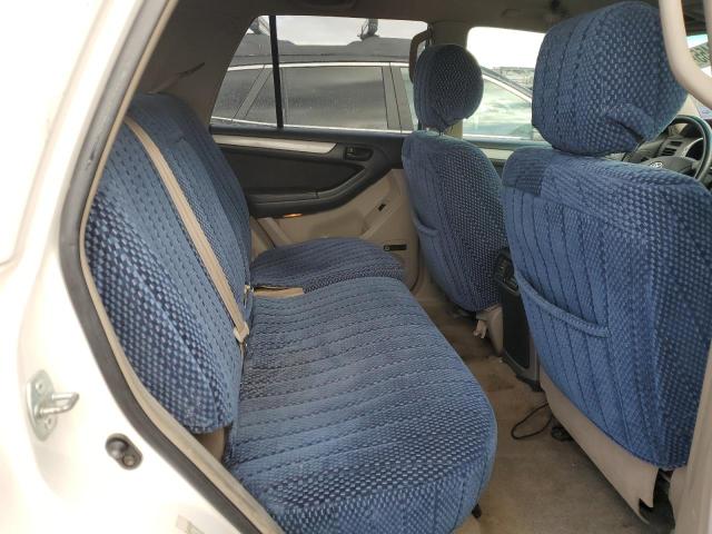 Photo 11 from auction – 2004 TOYOTA 4RUNNER SR with VIN JTEBT14R448010600