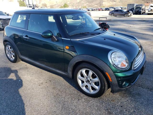 Снимка 4 от търг – 2007 MINI COOPER с VIN WMWMF33507TT57001