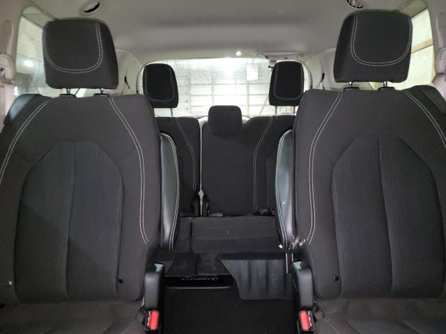 Photo 10 from auction – 2023 CHRYSLER VOYAGER LX with VIN 2C4RC1CG3PR625649