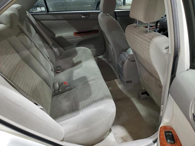 Photo 10 from auction – 2005 TOYOTA CAMRY LE with VIN 4T1BE30K45U558295