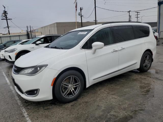 CHRYSLER PACIFICA T 2017 with VIN 2C4RC1BG7HR611370 - Photo from auction