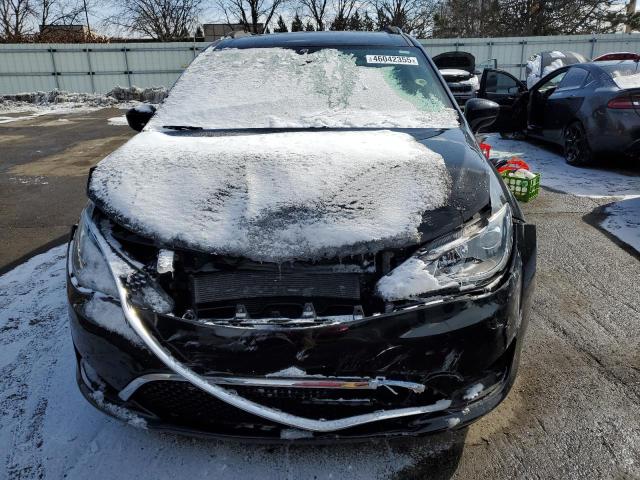Photo 5 from auction – 2017 CHRYSLER PACIFICA T with VIN 2C4RC1BG9HR539443